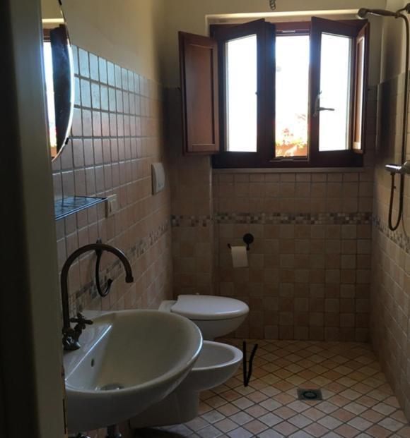 Fiordiloto Apartment Monsampolo Del Tronto Bagian luar foto